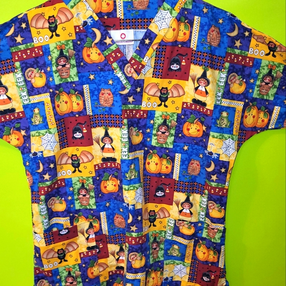 Scrub top